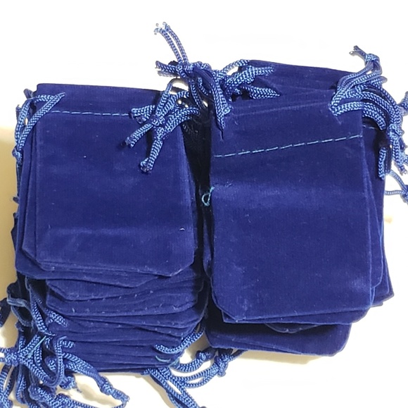 Boutique Handbags - 20pcs Velvet Gift Bags Wedding Christmas Favor Boutique Handbags - 20pcs Velvet Gift Bags Wedding Christmas Favor
